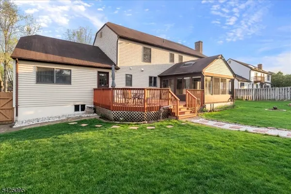 5 Fowler Pl, Montville Twp., NJ 07045