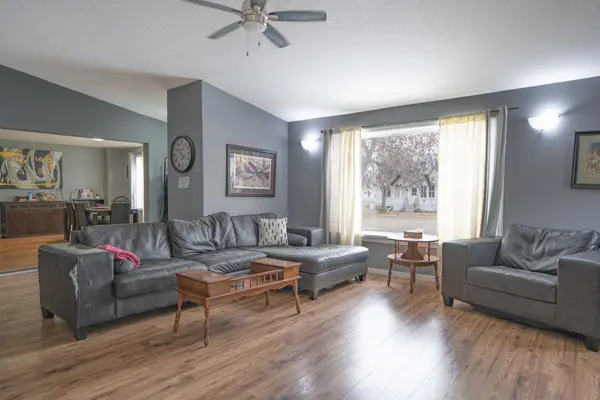 5030 52 AVE, Bashaw, AB T0B 0H0