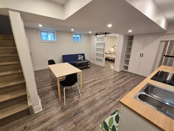 63 Queens AVE #B, Toronto W06, ON M8V 2N2