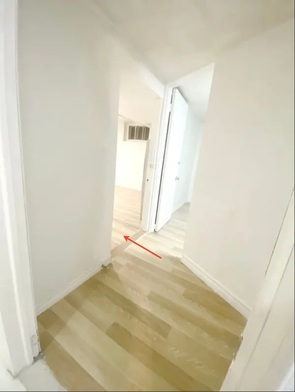 112 Leland ST #Bsmt, Hamilton, ON L8S 3A2