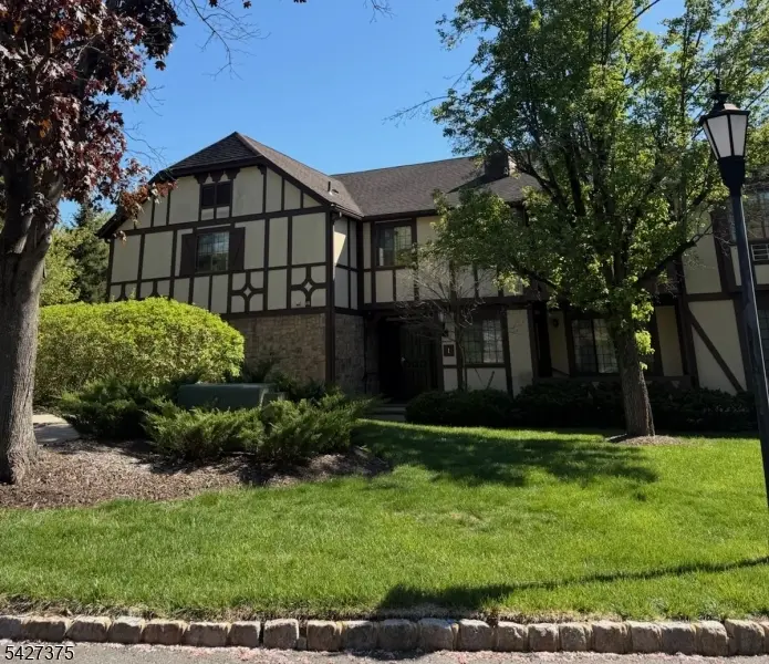 1G Avon Ct #1G, Chatham Twp., NJ 07928