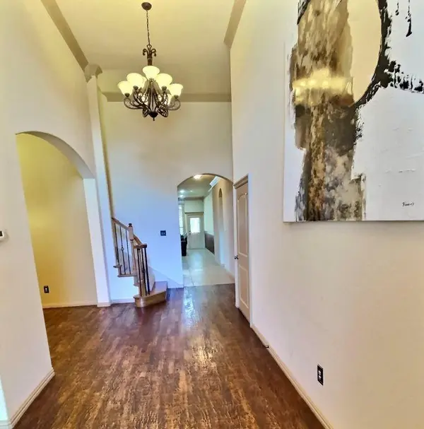 6725 S Fork Drive, North Richland Hills, TX 76182