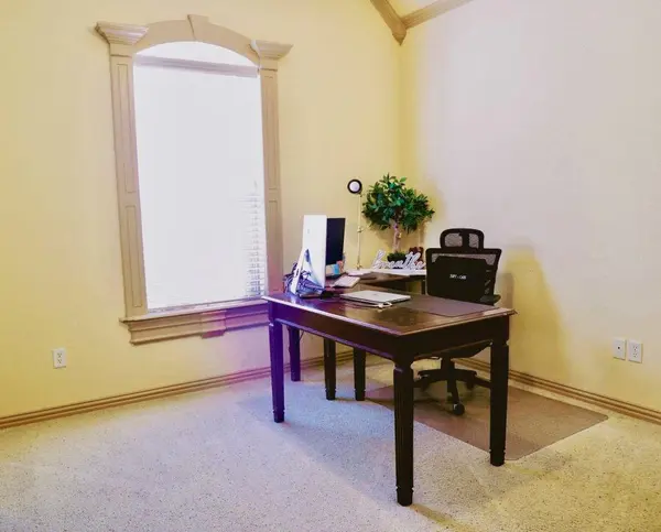 6725 S Fork Drive, North Richland Hills, TX 76182