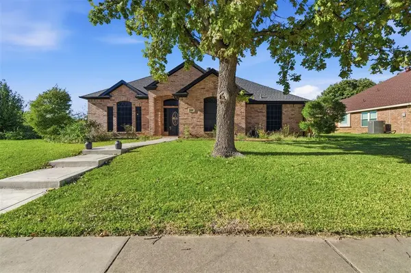 1116 Wilderness Trail, Crowley, TX 76036