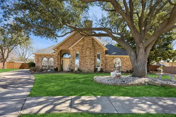 6502 Barclay Lane,  Garland,  TX 75044