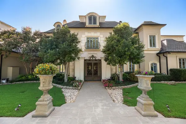 4505 Tour 18 Drive, Flower Mound, TX 75022