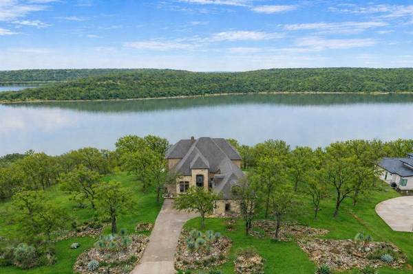 235 Grand Harbor Boulevard, Chico, TX 76431