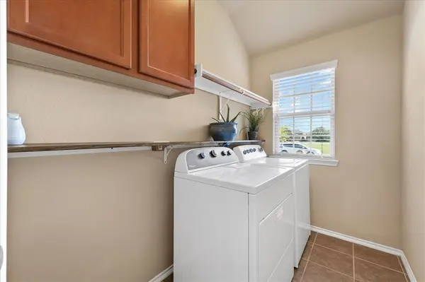 8741 Sierra Trail, Cross Roads, TX 76227