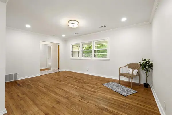 2401 Sunset Street, Denison, TX 75020