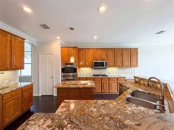 2211 Dana Drive, Flower Mound, TX 75028