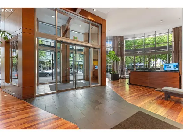 3601 S RIVER PKWY #812, Portland, OR 97239