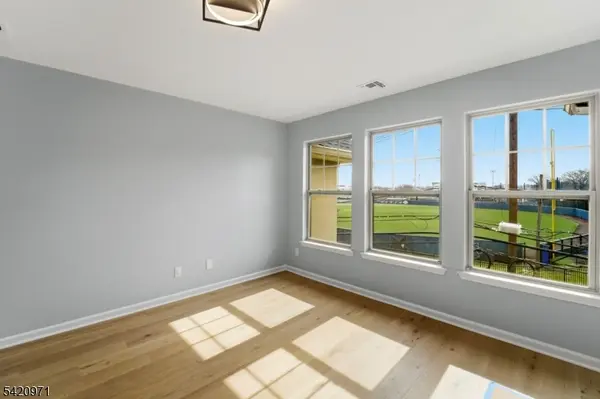 704 Green Ln, Union Twp., NJ 07083