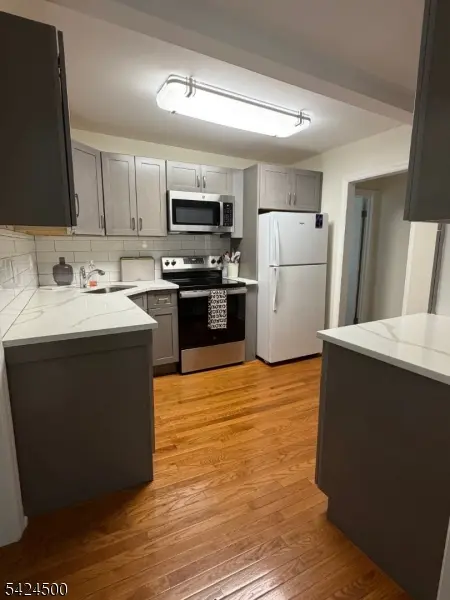 275 Main Ave #2, Long Hill Twp., NJ 07980