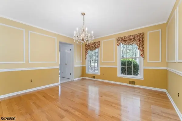 894 Ardsley Ln, Bridgewater Twp., NJ 08807