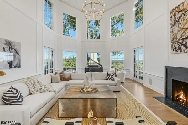 464 Cherry Lane, Mendham Boro, NJ 07945