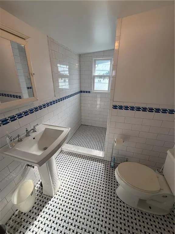 55 Aster CT, Brooklyn, NY 11229