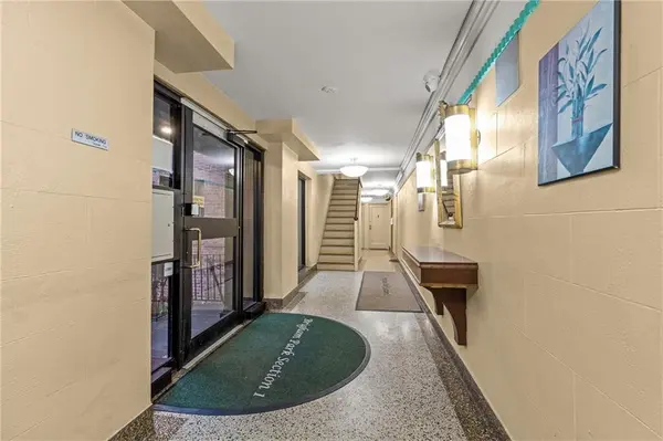 2209 Knapp ST #1F, Brooklyn, NY 11229