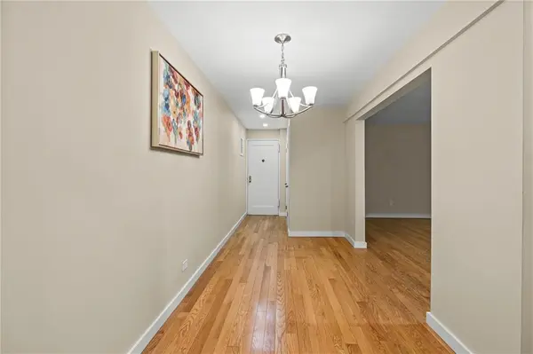 2209 Knapp ST #1F, Brooklyn, NY 11229