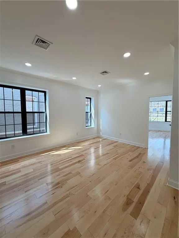 550 Jamaica AVE #1, Brooklyn, NY 11208