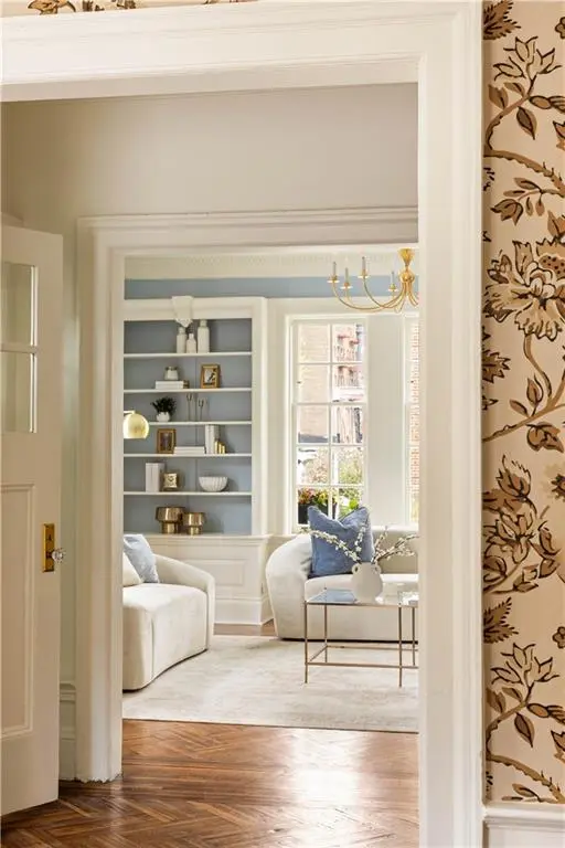 2102 Albemarle TER, Brooklyn, NY 11226