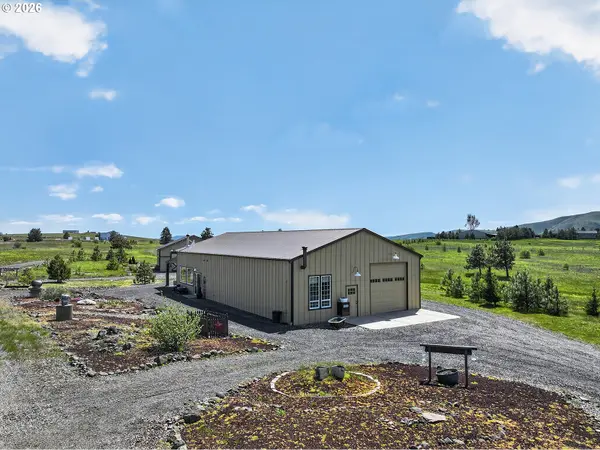 250 Schilling RD, Lyle, WA 98635