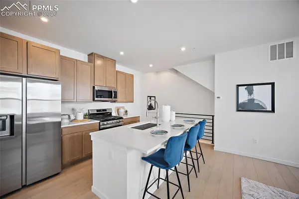 832 Beckton HTS, Colorado Springs, CO 80907