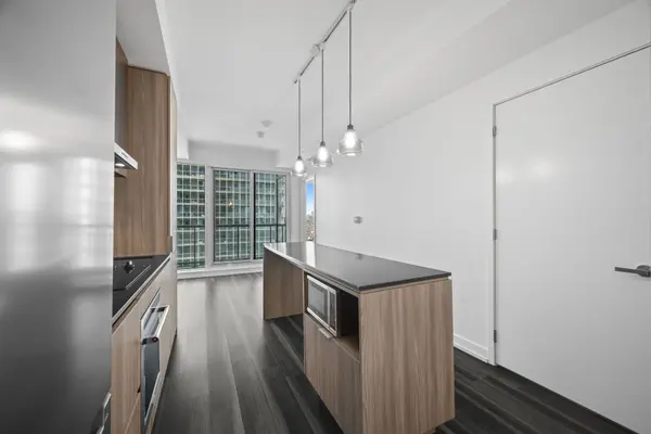 11 Ordnance ST #1601, Toronto C01, ON M6K 0H4