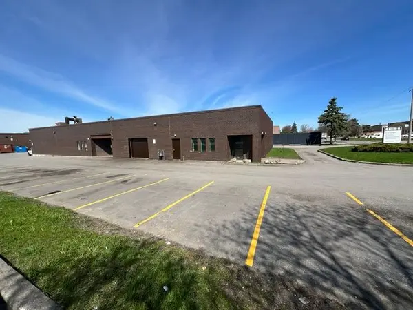 40 Melford DR #1, Toronto E11, ON M1B 2G2