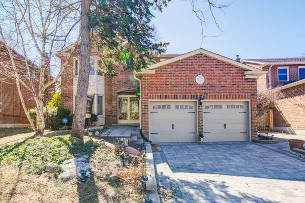 129 Fincham AVE, Markham, ON L3P 4A8