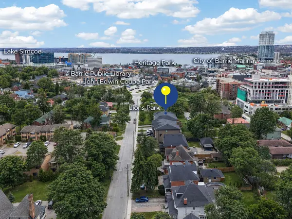 84 Clapperton ST, Barrie, ON L4M 3G2