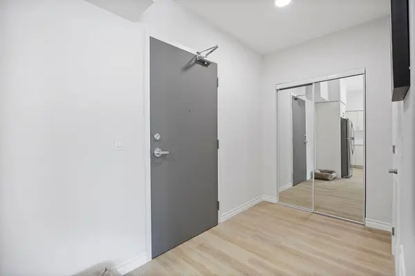 70 Dean AVE #228, Barrie, ON L4N 0C2