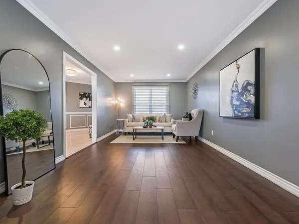 4174 Rossland CRES, Mississauga, ON L5L 4B5