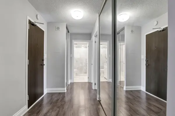 420 Mill RD #309, Toronto W08, ON M9C 1Z1