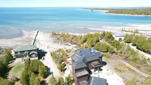 794 Dorcas Bay RD, Northern Bruce Peninsula, ON N0H 2R0