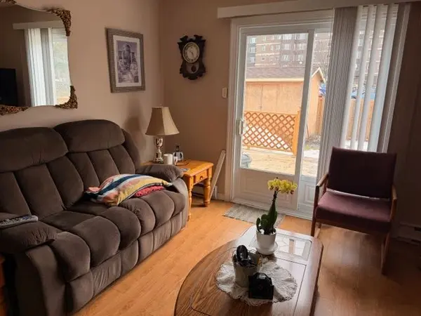 124 Blair ST, North Bay, ON P1A 4E7