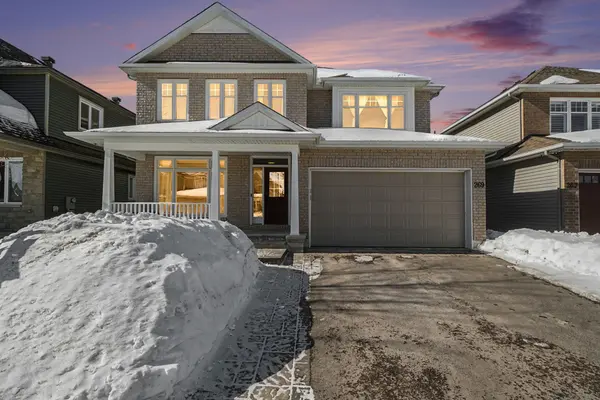 269 Gracewood CRES, Blossom Park - Airport And Area, ON K1T 0J1