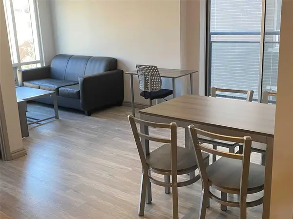 275 Larch ST #203, Waterloo, ON N2L 3R2