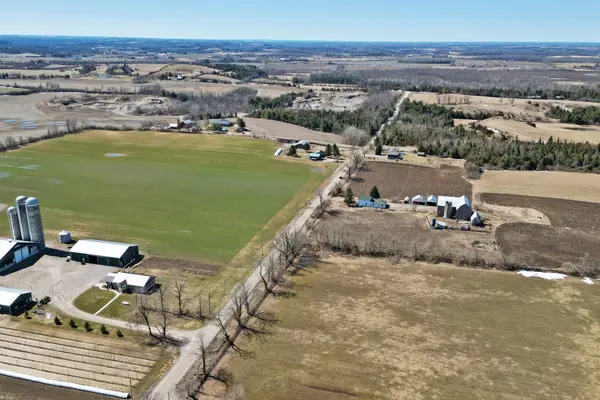 81 Fox RD, Kawartha Lakes, ON K0L 2W0