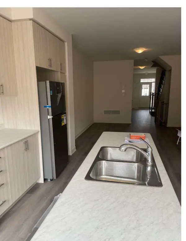 86 Gledhill CRES, Cambridge, ON N1T 0G5