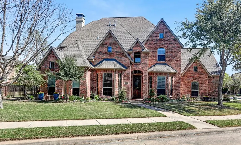 20 Glistening Pond Drive, Frisco, TX 75034