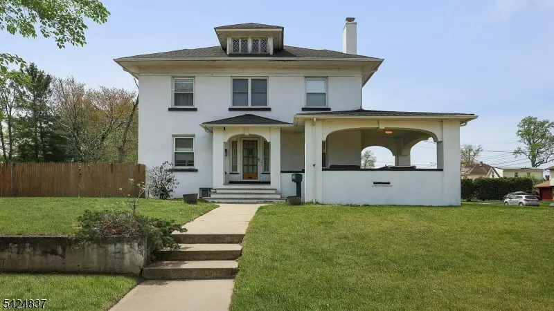 260 S Washington Ave, Dunellen Boro, NJ 08812