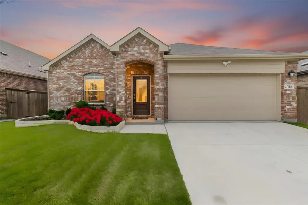 3741 Maroon Creek Road, Aubrey, TX 76227