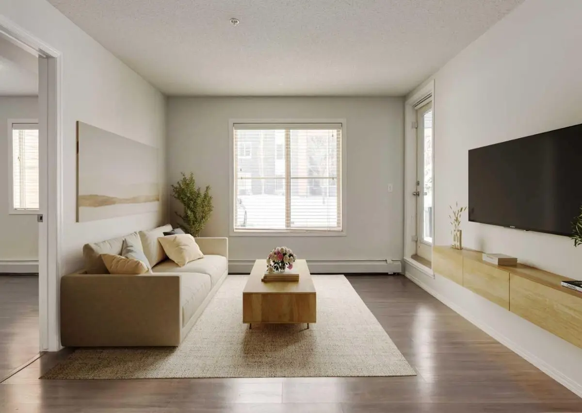 2715 12 AVE SE #113, Calgary, AB T2A4X8