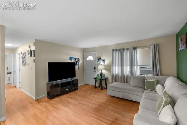 3595 Darkwood PL, Colorado Springs, CO 80910