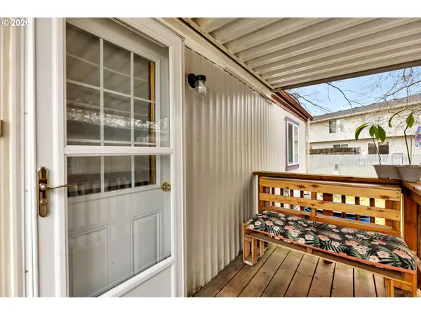 15411 SE MILL PLAIN BLVD #C12, Vancouver, WA 98684