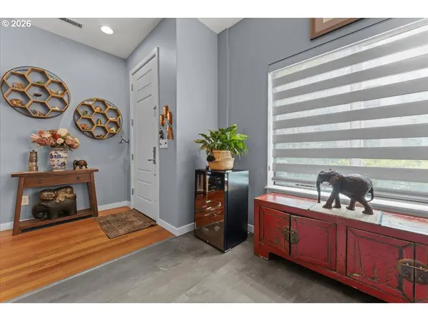 2140 NW 16th AVE, Portland, OR 97209