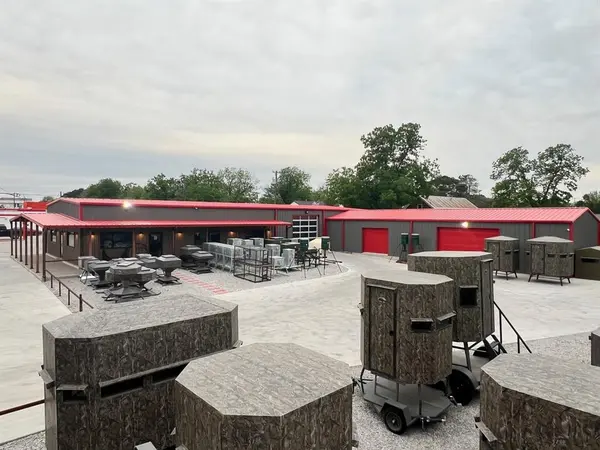 401 E Central Avenue, Comanche, TX 76442