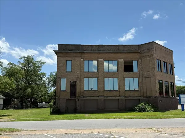 1100 S Austin Avenue, Denison, TX 75020