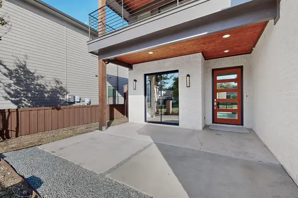 4521 Cowan Avenue, Dallas, TX 75209