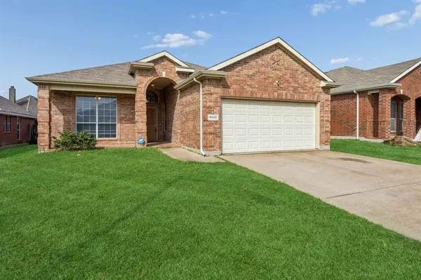 9528 Willow Branch Way, Fort Worth, TX 76036